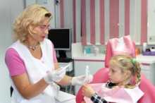 Controle des dents chez le dentiste enfant Bussigny près Lausanne