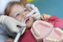 Brosser les dents chez le dentiste Bussigny près Lausanne
