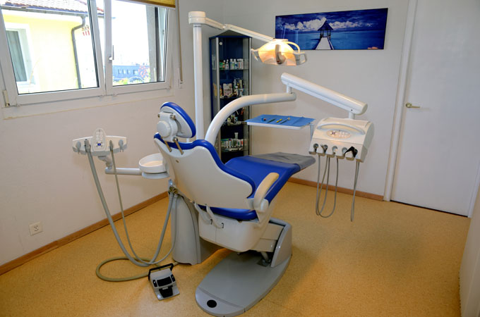 Salle de soins d'hygiène du cabinet dentaire Bussigny près Lausanne